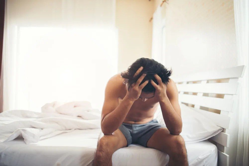 Allenarsi con poco sonno: gli effetti della stanchezza sulla corsa
