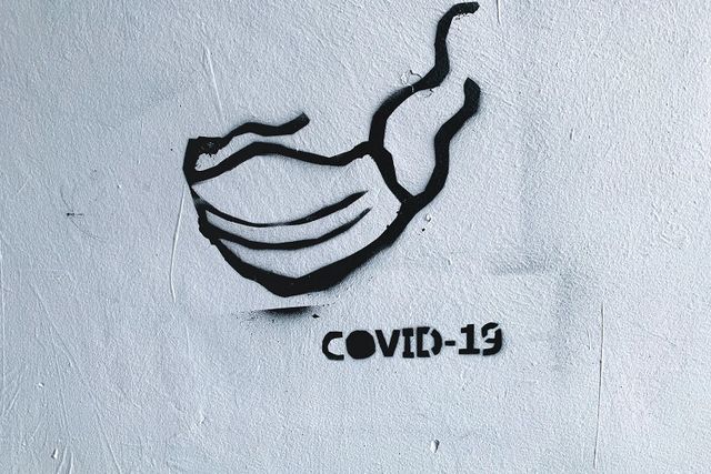 Coronavirus, partecipare agli eventi sportivi o no?