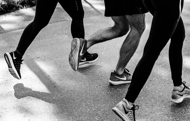 4 semplici allenamenti che ti aiuteranno a correre veloce