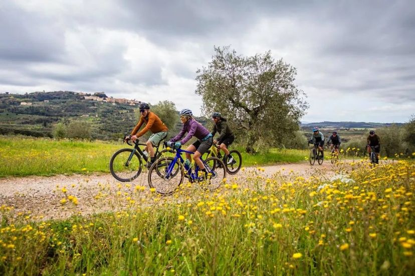 gravel e bike packing