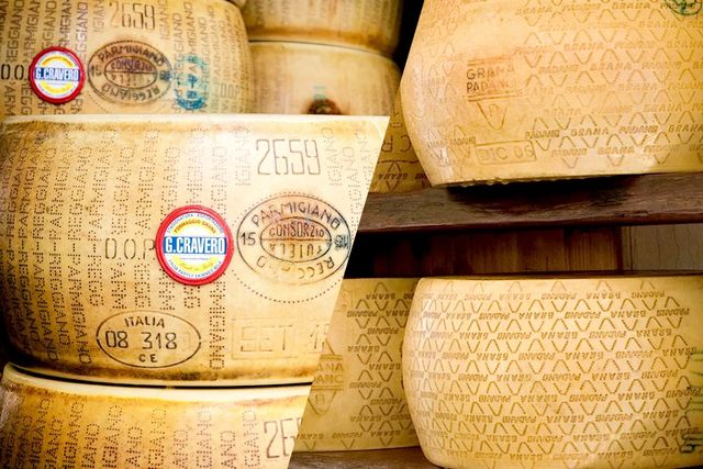 Parmigiano Reggiano VS Grana Padano