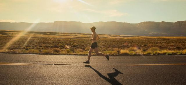 Il verbo correre non regge l’imperativo