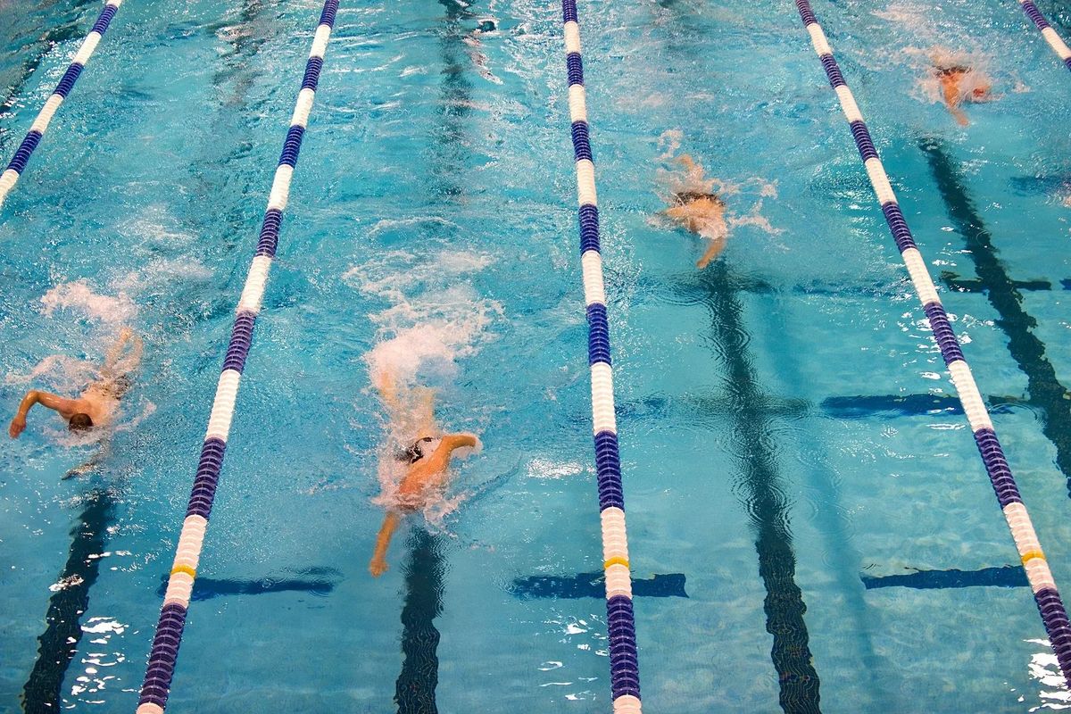 Allenamenti di nuoto per migliorare la velocità nei 1500