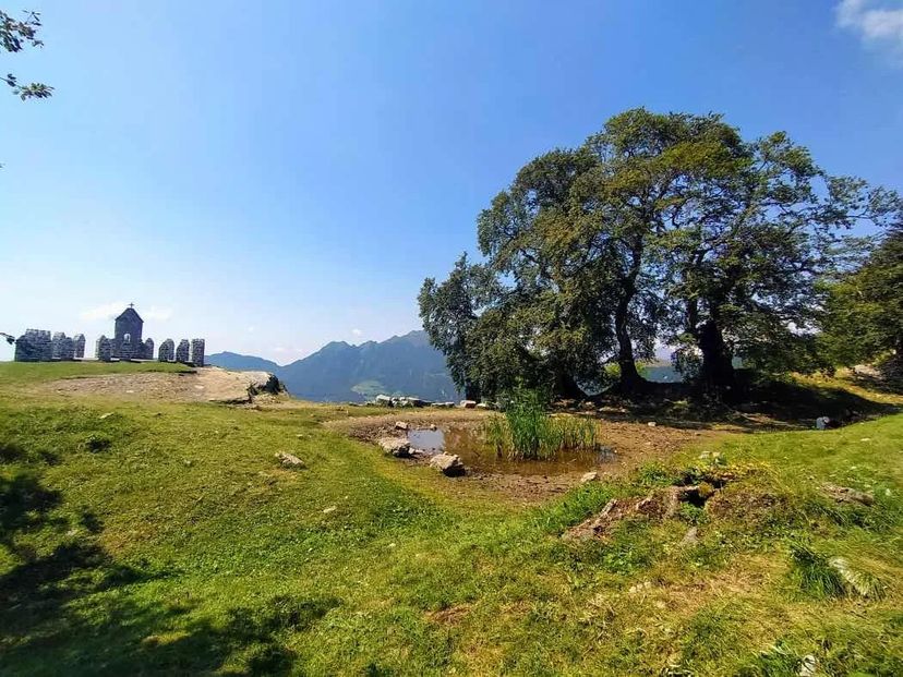 TRe Faggi o Stonehenge bergamasca