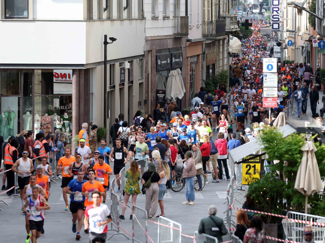 Placentia Half Marathon - image 2 of the gallery