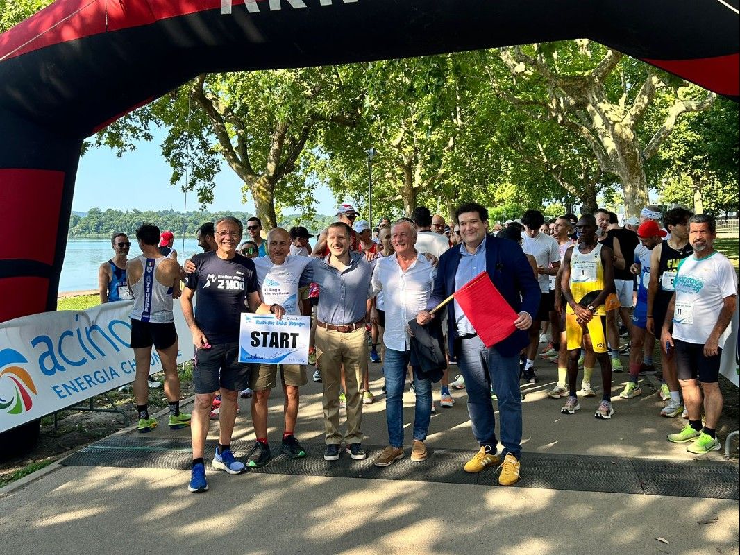 IL GIRO DEL LAGO DI VARESE - "Run for Lake Varese" - image 1 of the gallery