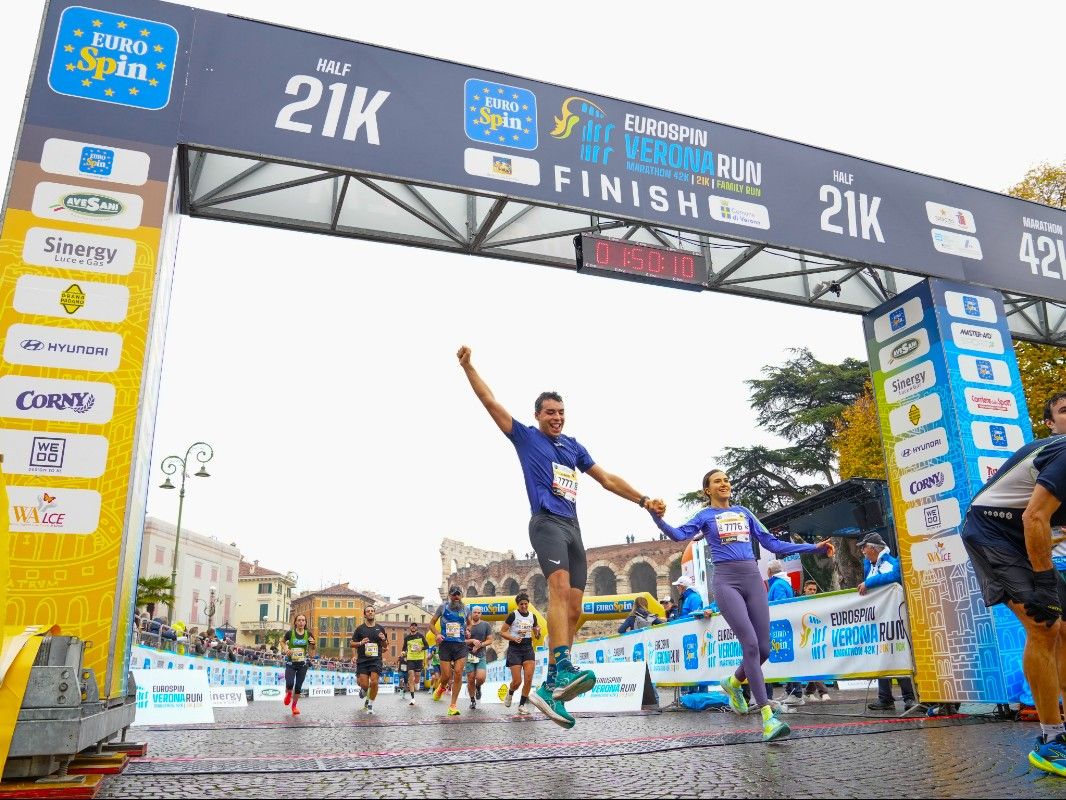 Eurospin Verona Run Marathon 42K | 21K | FAMILY RUN - image 2 of the gallery