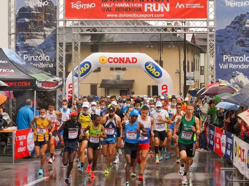 Dolomitica Run Half Marathon Val Rendena - immagine 2 della galleria