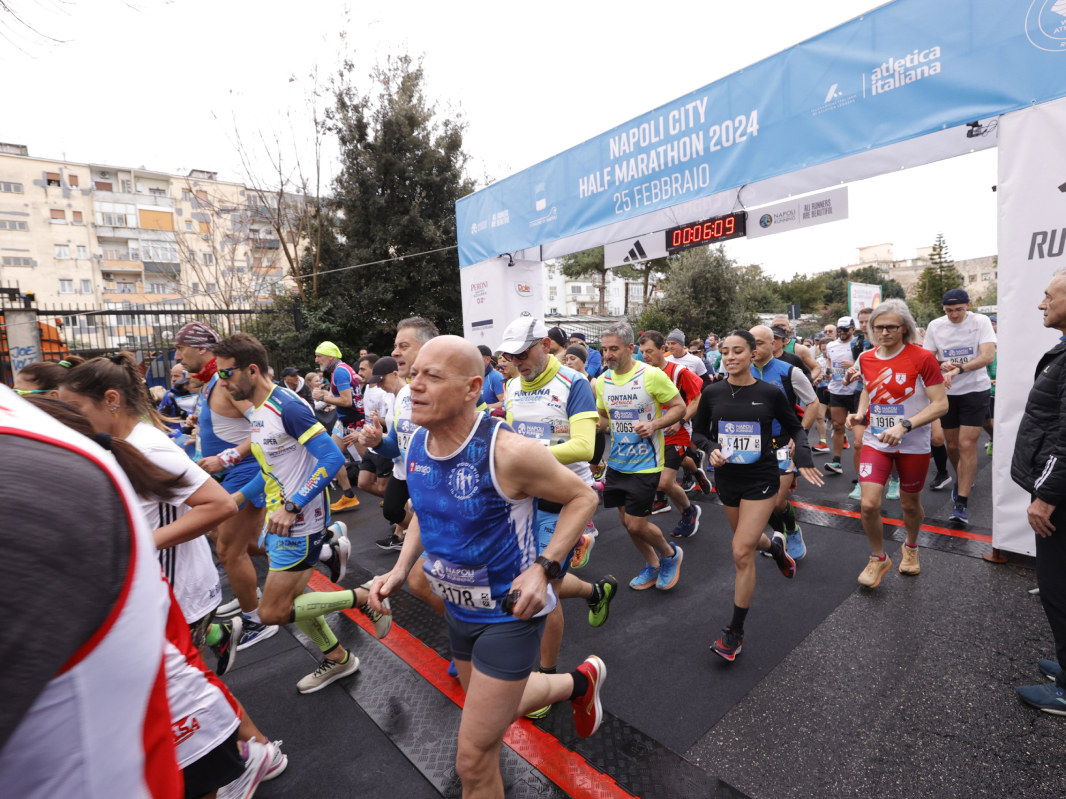 Coelmo Napoli City Half Marathon - image 2 of the gallery
